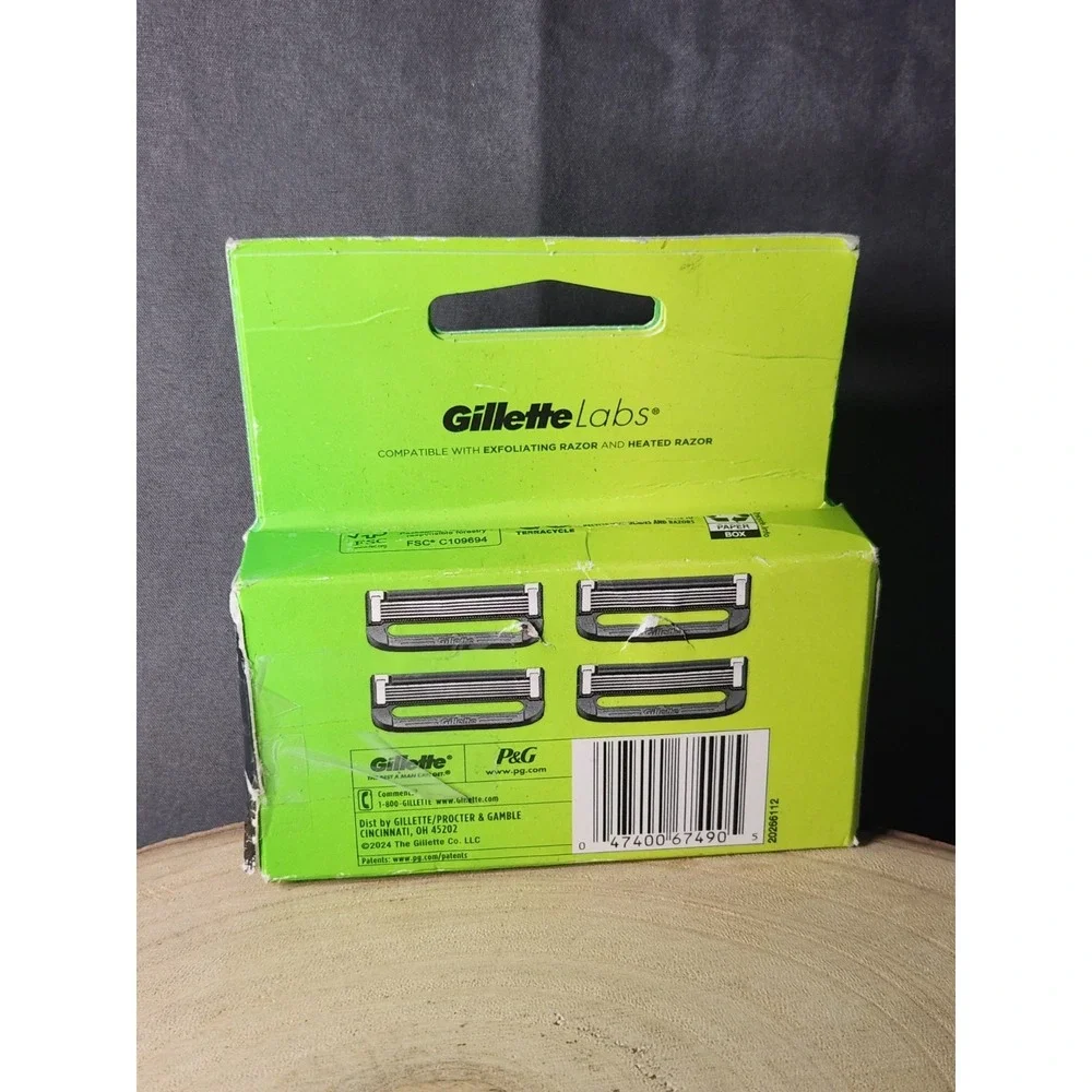 Gillette Labs Men's Razor Blade Refills with Exfoliating Bar, 4 Refills-SEE DESC